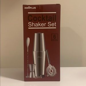 2/$30 - Cocktail Shaker Set
